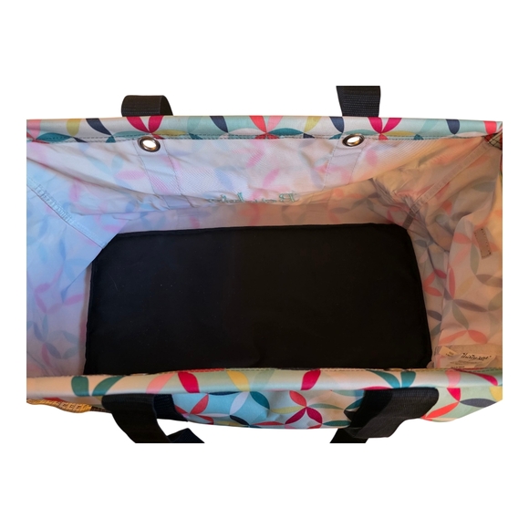 Thirty-One Multicolor Geometric Tote - Picture 8 of 8